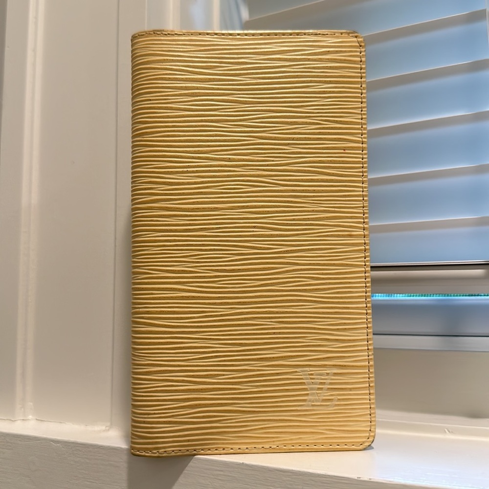 Louis Vuitton Epi Yellow Checkbook Holder - Picture 9 of 13